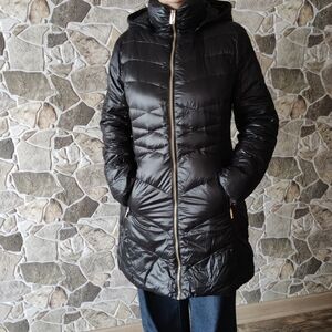 Via Spiga Women's Black Puffer Coat